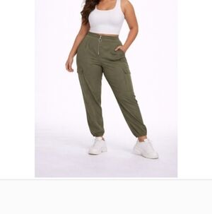 Like new Fashion To Figure Pull On Pants With Zipper Front.  2x